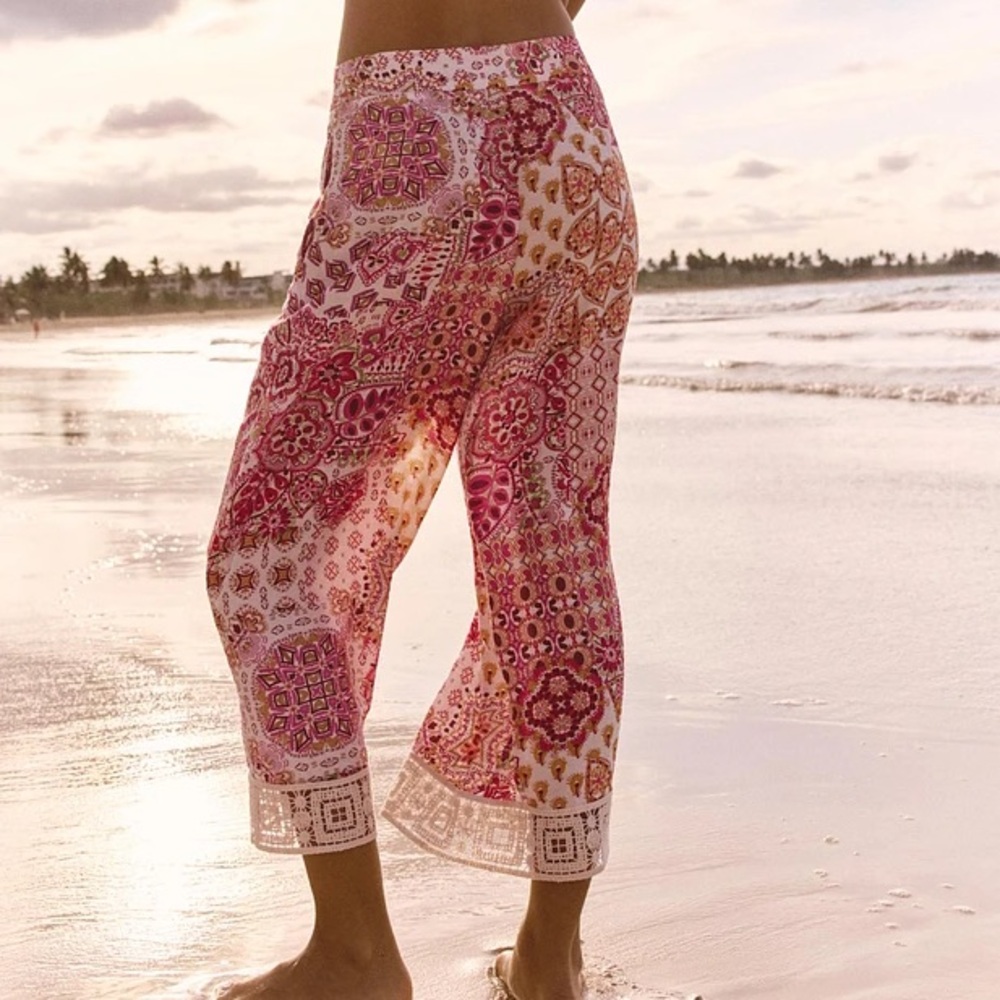 NWT ZARA PRINTED TROUSERS WITH GUIPURE TRIM SIZE M